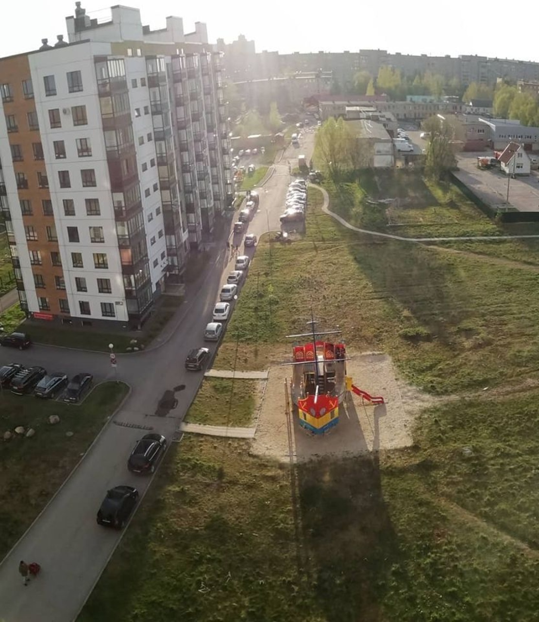Квартира на берегу реки Волхов.