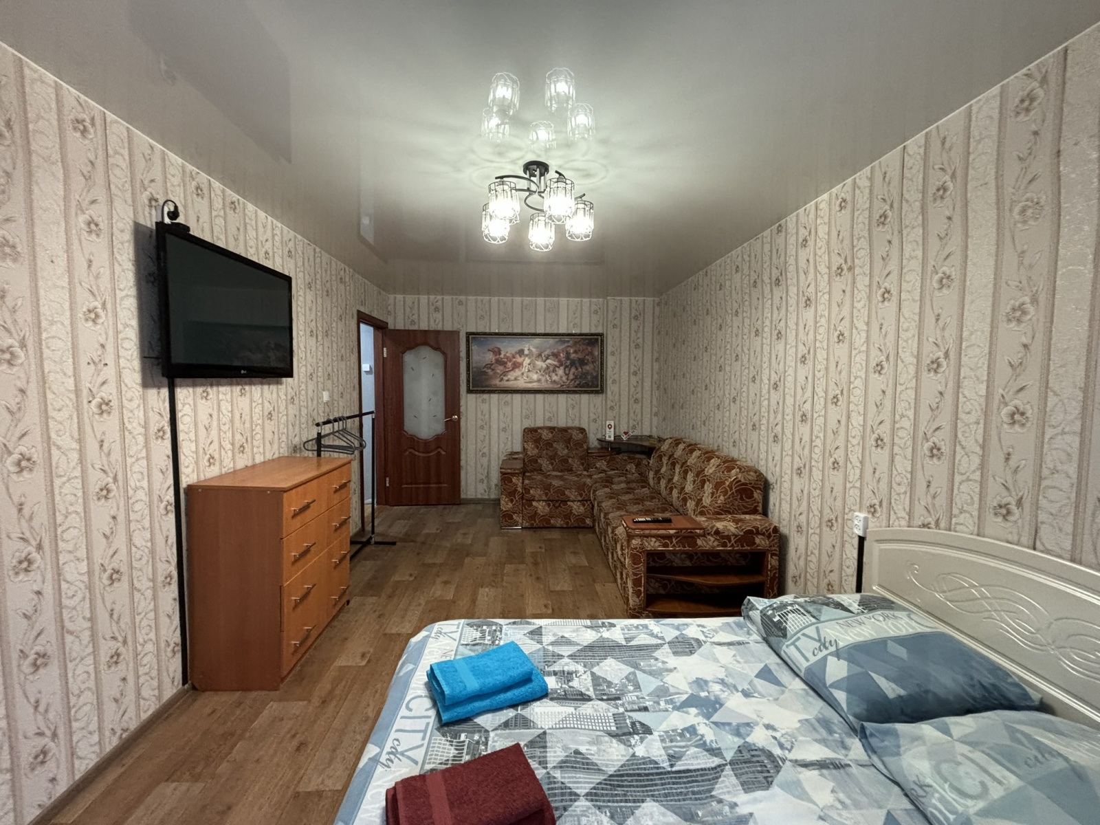 Апартаменты "Бабушка Хаус"